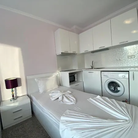 Apartment Admiral Plaza C 43 Sunny *
