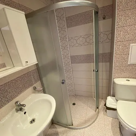 Admiral Plaza C 43 Sunny Apartment *