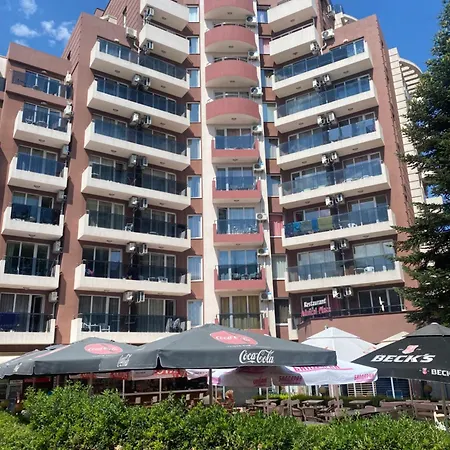 Admiral Plaza C 43 Sunny Apartment *