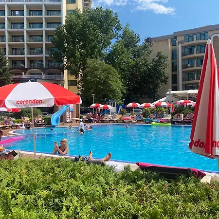 Admiral Plaza C 43 Sunny